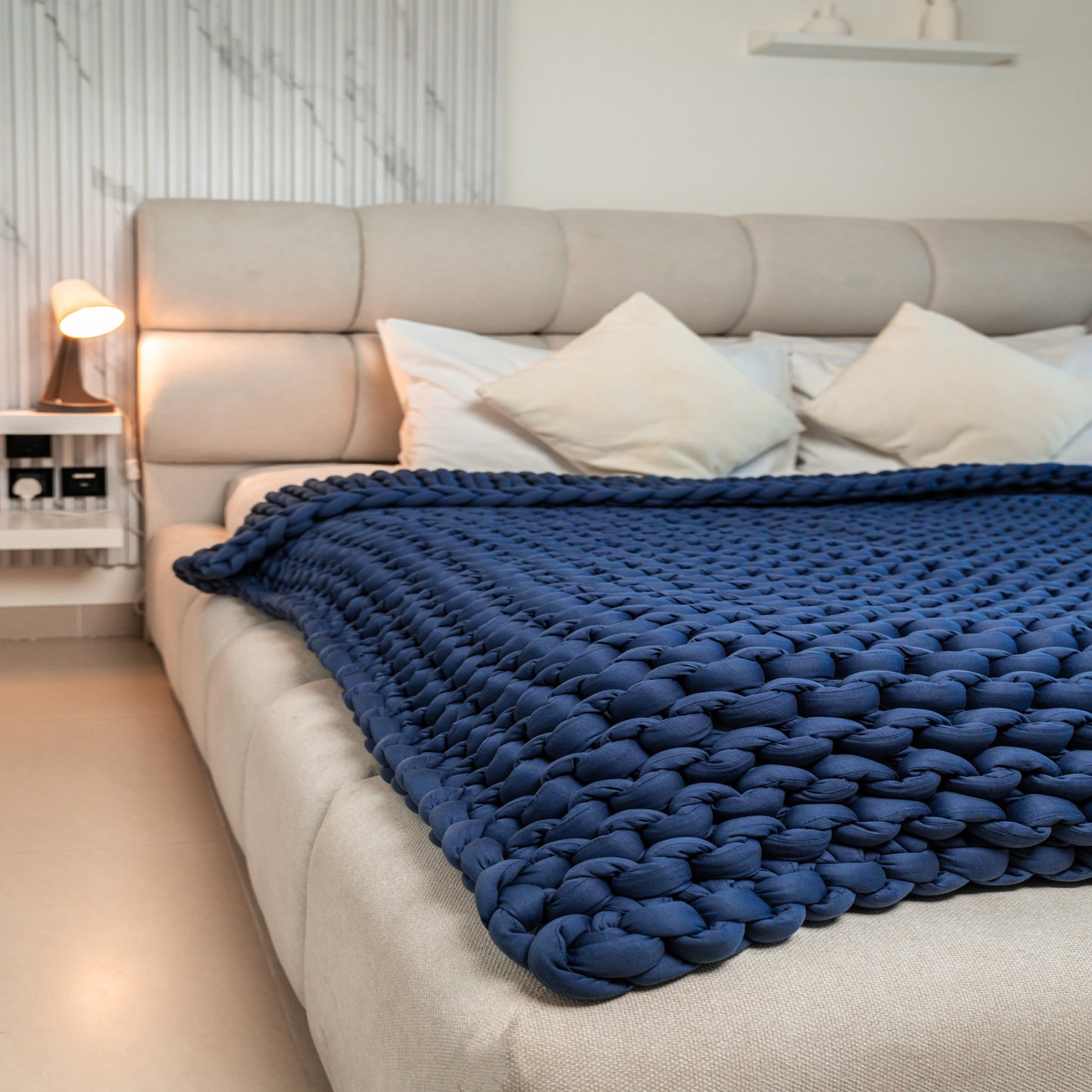 Cozy Cotton Knit Weighted Blanket – 4 Kg (Hand‑knitted UAE Edition)